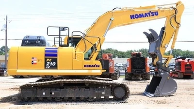 USED 2022 Komatsu PC210 LC-11