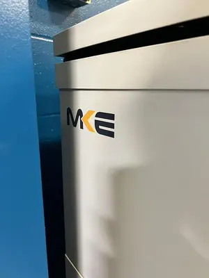 Refrigerated Isolate Centrifuge -20 C Degrees FR8-B12 (Old Model CRV-80B)