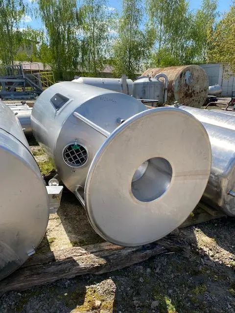 Used _UNKNOWN_ 1930 LITER Stainless Steel Tanks PL | Perry Equipment #121723