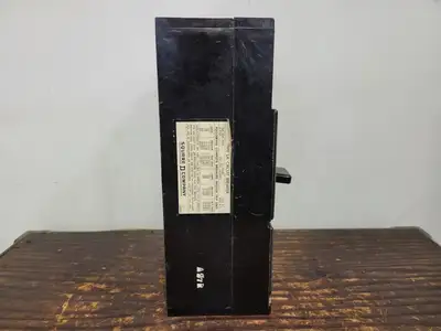 USED SQUARE D LA-2400-F