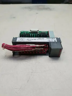 USED ALLEN BRADLEY 1746-OA16