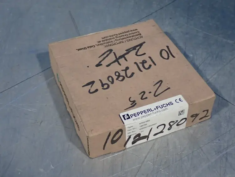 New | in-Stock PEPPERL AND FUCHS KFD2EB2 Relays & Switches Ohio US | HGR 24 #1094936