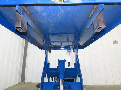 Vestil Hydraulic Scissor Lift Table 2000lb 72x48" Top 36" Travel 480V 3Ph
