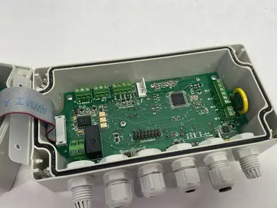 USED PULSAFEEDER MICROVISION FLOW CONTROLLER UNIT 120V 5A SFT. VER. 1.39