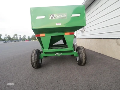 New | in-Stock 2025 E-Z TRAIL 50 Gravity Wagons Pennsylvania US | Zimmerman Farm Service #1410323