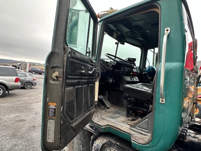 Used 1996 MACK DM690S Dump trucks Pennsylvania US | Proxy Equipment #1377947