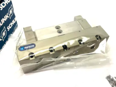 KGG 140-60, 0303070 | Schunk KGG 140-60 Small Component Gripper 30mm Stroke Per Jaw 0303070 - New Other