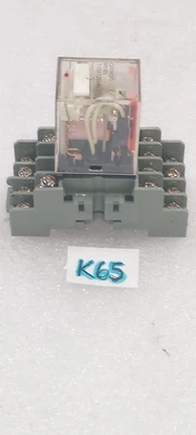 USED IDEC IDEC SY4S-05 SOCKET + OMRON RELAY MY4N