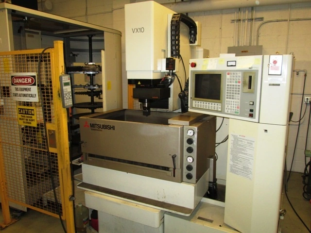 Used 1999 MITSUBISHI VX10 EDM Sinkers Vermont US | Two Spade Machinery LLC #507231