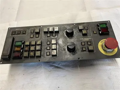USED ALLEN BRADLEY 8520-MTB OPERATOR PANEL