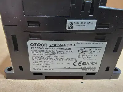 NEW OMRON CP1H-XA40DR-A