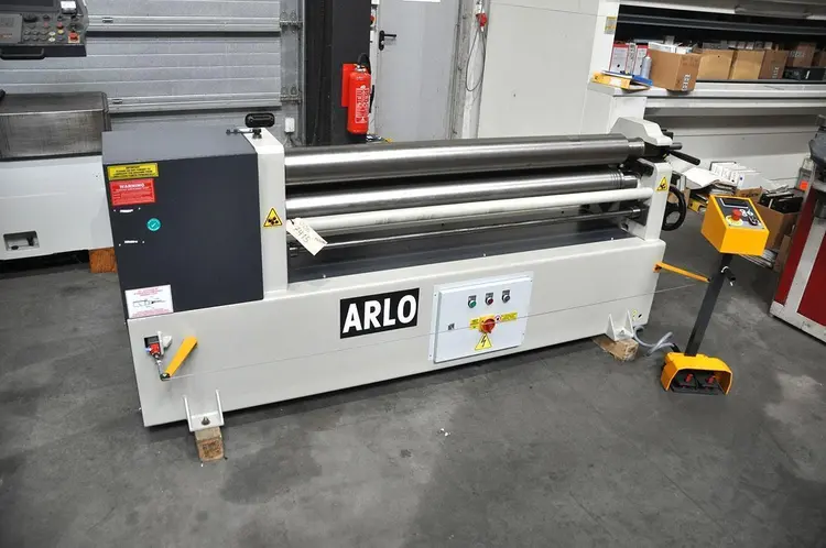 Used ARLO 1550 X 6 MM Angle Bending Rolls | Apt International N.V #365005