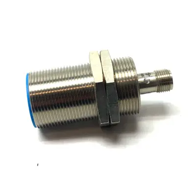 USED SICK INDUCTIVE PROXIMITY SENSOR, M30 HOUSING, 20MM SN 1071293