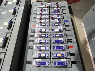 USED SQUARE D QMB-6081-2