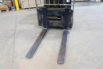 USED YALE GLC120MGNGAE085RATED FOR 11,000 LBS AT 24" LOAD CENTERMAX LIFTING HEIGHT 170"