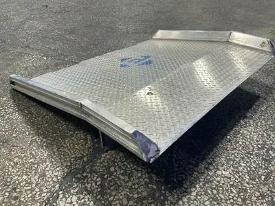 Used _UNKNOWN_ _UNKNOWN_ Dock Levelers Ohio US | HGR 24 #1370407