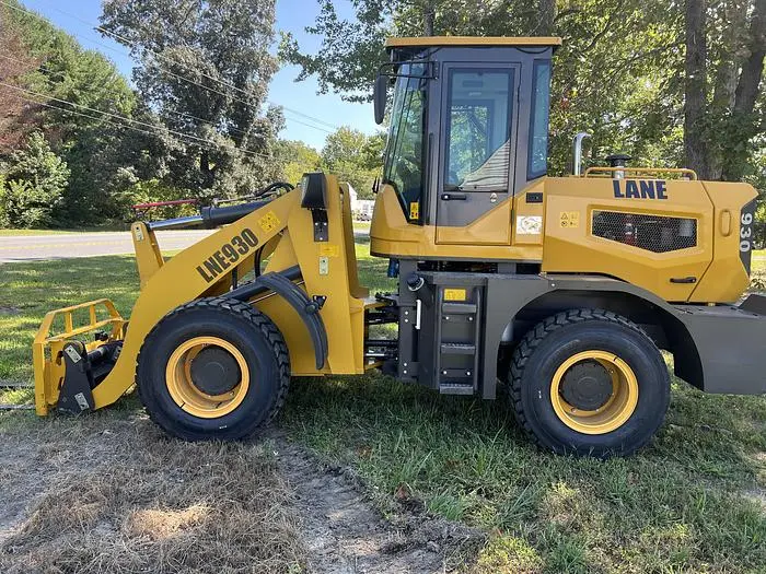 NEW 2025 LANE LNE930