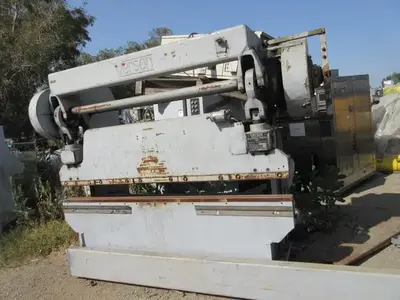 Verson All Steel Press Brake, S/N 9875-2078, 7.5" Shut Height, 3" ram adjustment, 2.5" stroke