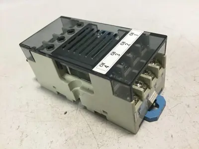 USED PANASONIC AY33002 RT3S-24V