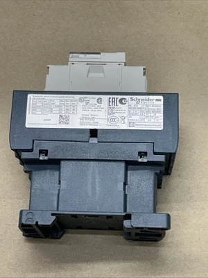 NEW Schneider LC1D25