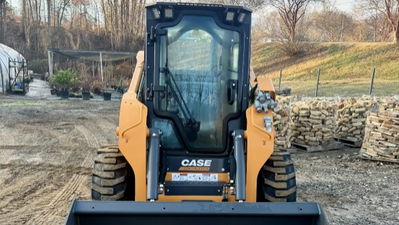 USED 2025 Case SV280B
