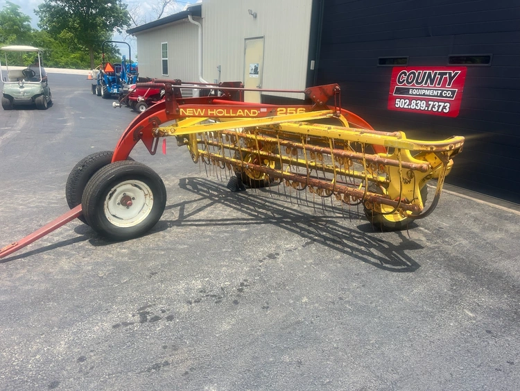 Used NEW HOLLAND 256 Hay Rakes Kentucky US | County Equipment Company LLC #1250433