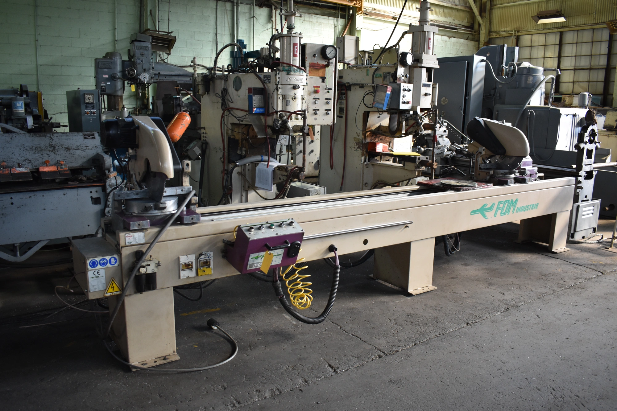 USED FOMINDUSTRIES MOXIE