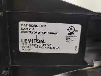 NEW LEVITON 492RU-HFR