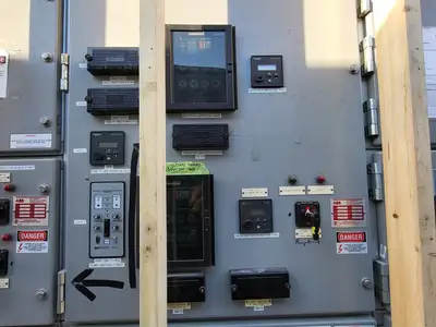 5 kV E-House Genset Control Room PDC w/ 9 x 1200 amp Breaker