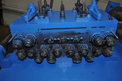 25OO LB X 6" X .078" CWP COIL CRADLE STRAIGHTENER