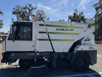 Used 2025 Global 3 R3AIR Street Sweeper Florida US | Zadoon Equipment #1480836