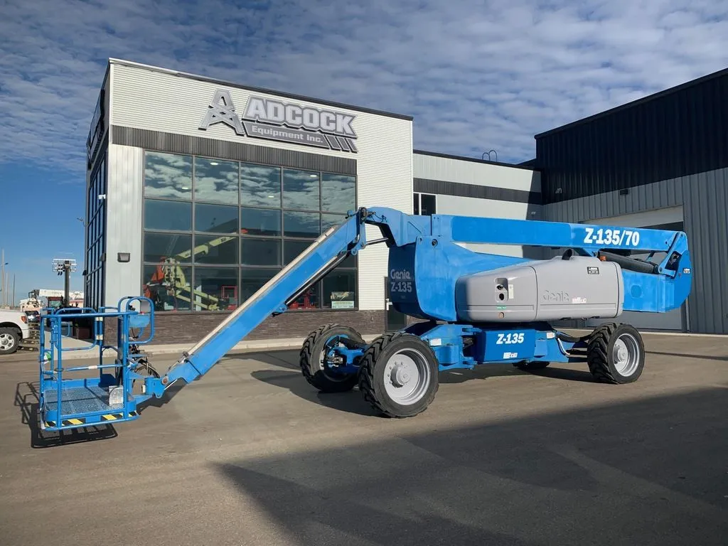 Used 2011 GENIE Z-135/70 ARTICULATING BOOM LIFT Articulating Boom Lifts Alberta CA | Adcock Equipment #1418167