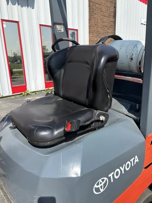 USED 2003 TOYOTA 7FGCU25