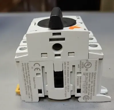 Eaton R5A3040U Disconnect Switches 40A 600V (BIN3.5.4).