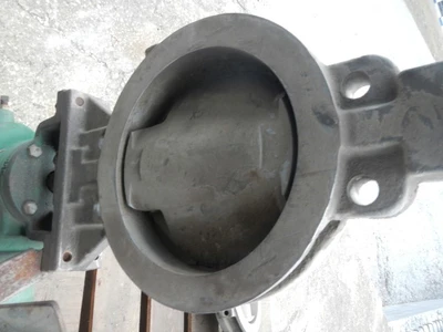 Fisher 10" 150 Class, 316 Stainless Gate Valve