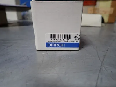 NEW OMRON XW2D34G6