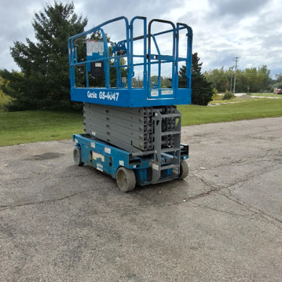 USED 2016 Genie GS-4047