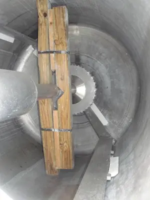SPC6338  Mixer and Blender 400 gallon capacity Buhler vacuum mixer scrape and dispersion agitator, FV and 3 psi @ 250°F internal, 50 psi @ 250°F jacket