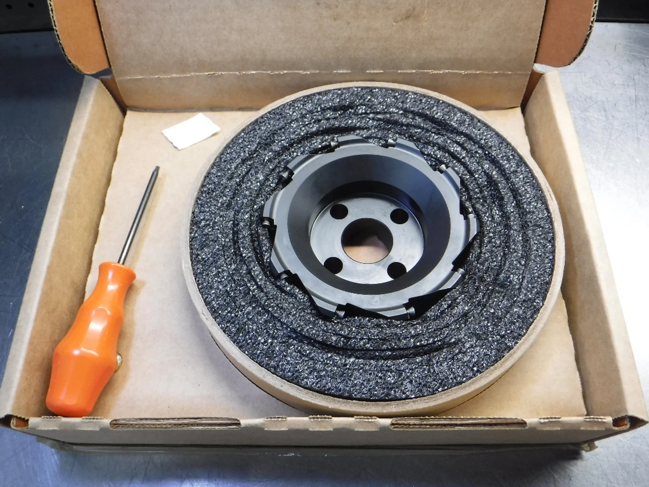 Stellram 6" Facemill 1.5" Arbor OD..040408 Insert C7745VOD04-6.00R (LOC1898C)