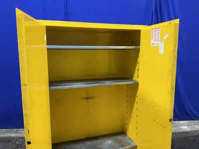 USED JUSTRITE 894500