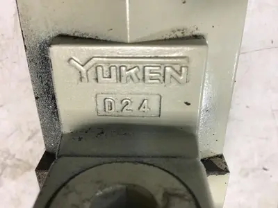 USED YUKEN DSG-01-3C2-D24-50