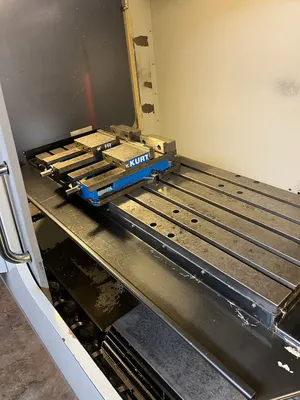 2007 HAAS VF-4SS Vertical Machining Centers | Machinery Resources International (5)