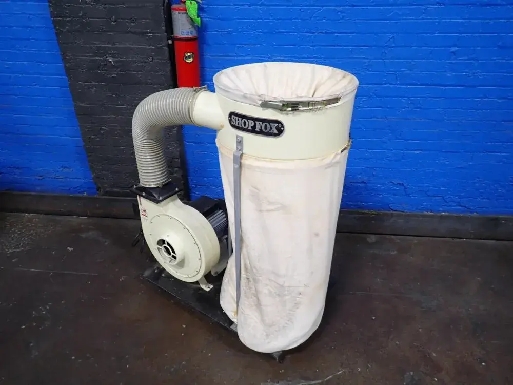Used 2005 SHOP FOX W1685 Dust Collectors Ohio US | HGR 24 #1005803