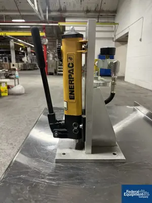 USED GlobePharma GlobePharma Single Station Tablet Press