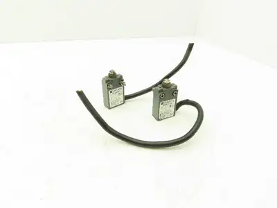 Telemecanique XCB A1102 Plunger Limit Switch 1.5A  Lot of 2