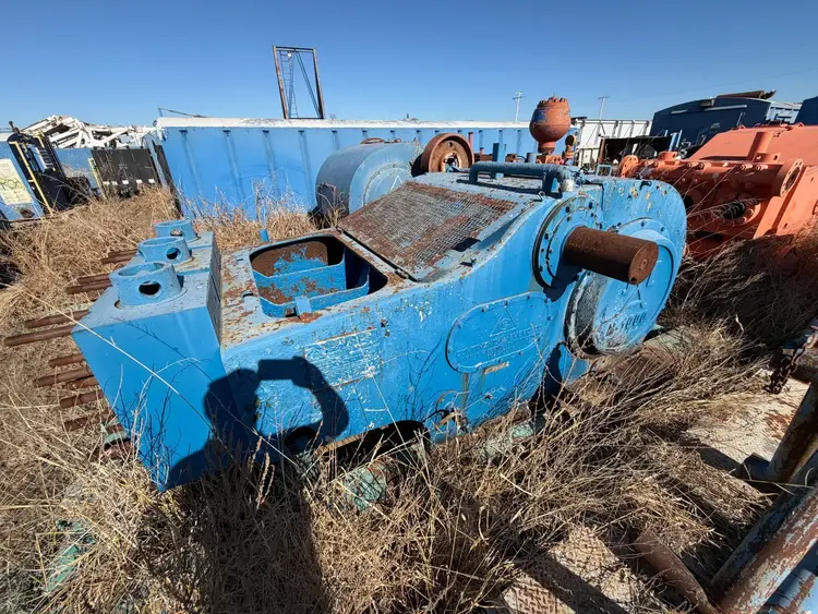 Used CONTINENTAL EMSCO _UNKNOWN_ Piston Pumps Oklahoma US | Oil The Woodlands Group #1500877