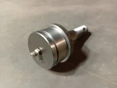 NEW FORD 4C3Z-3049-DB