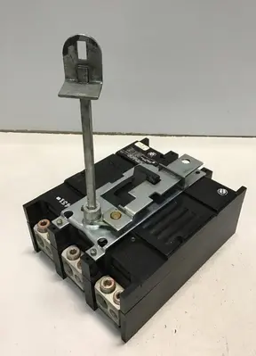 Used GENERAL ELECTRIC   GE TJJ436350 Circuit Breakers Michigan US | Ideal Machinery #1250242