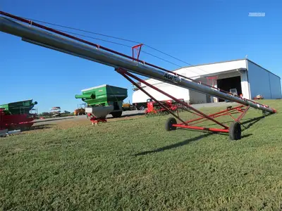 New | in-Stock 2025 HUTCHINSON WRX10-61 Augers Pennsylvania US | Zimmerman Farm Service #1410033