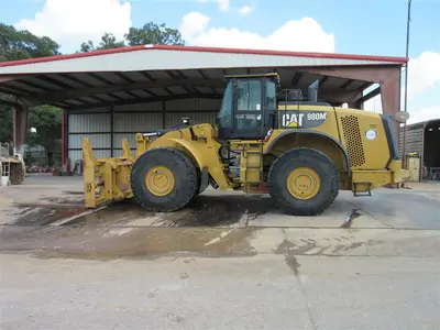 USED 2014 Caterpillar 980M